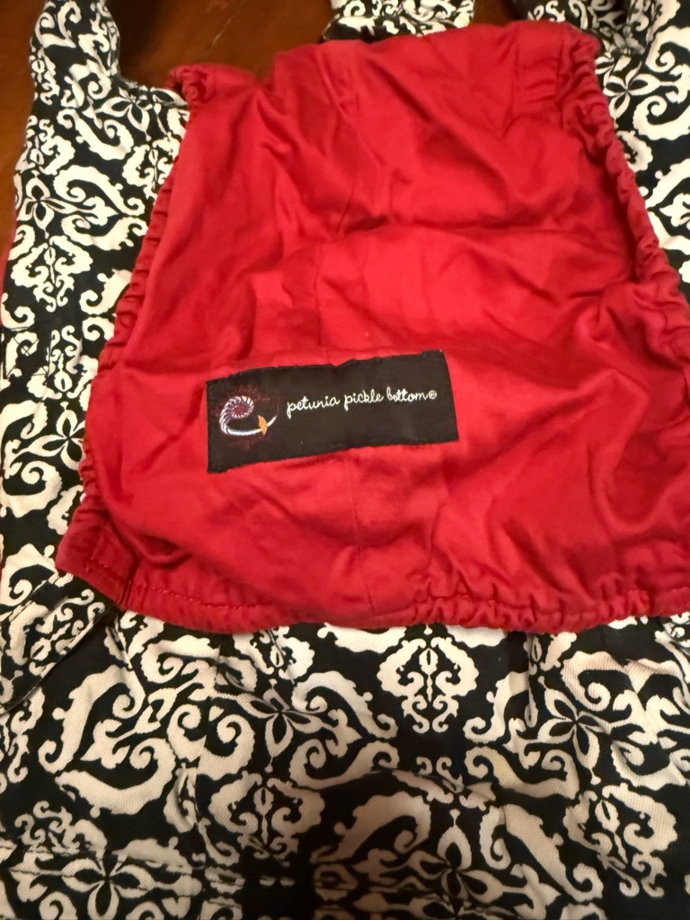 Ergobaby X Petunia Pickle Bottom Baby - Picture 3 of 3